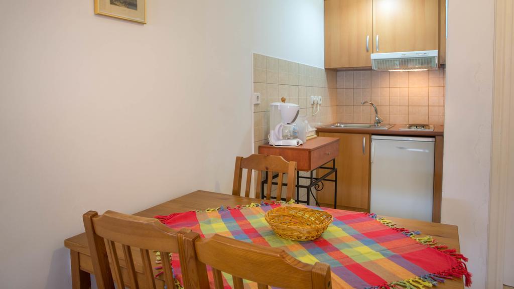 Dioskouri II Apartment Vathy  Exterior photo