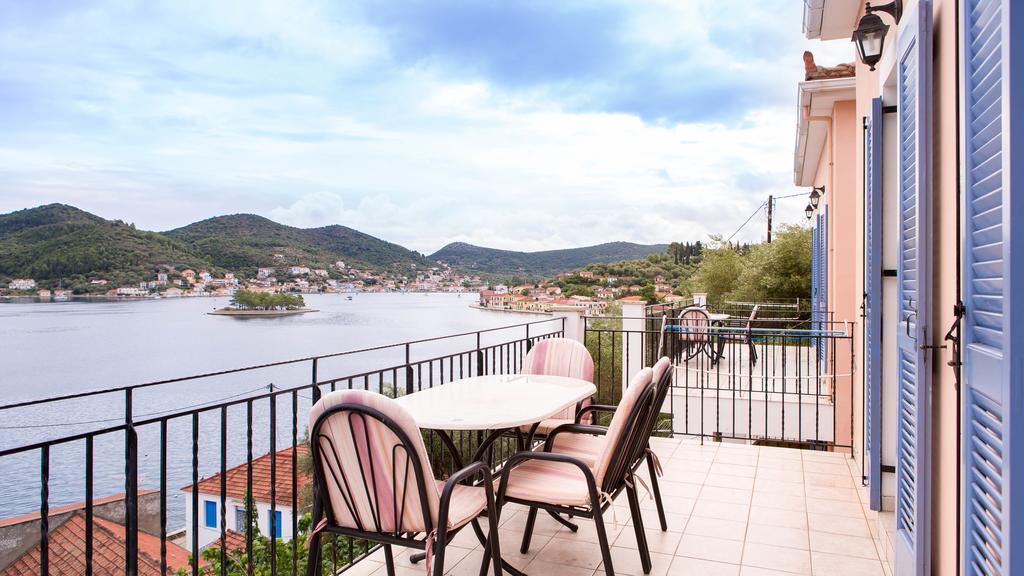 Dioskouri II Apartment Vathy  Exterior photo